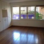 ESTRADA 2215 – Comedor diario