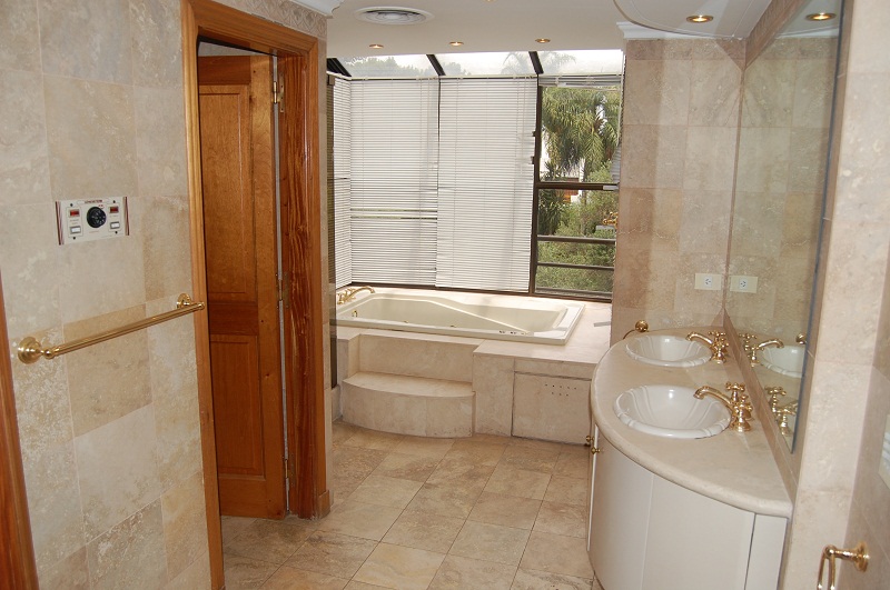 MUÑIZ 1063 – Baño principal