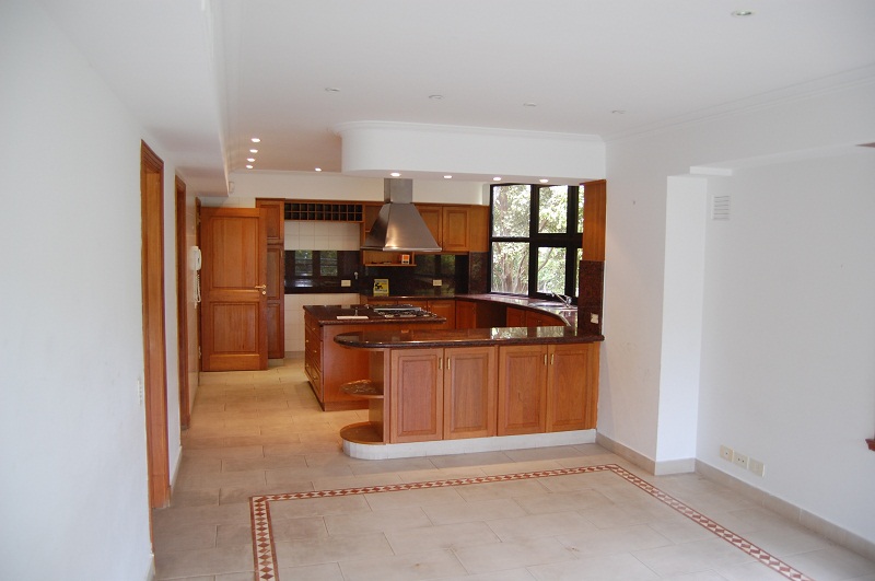 MUÑIZ 1063 – Cocina (1)