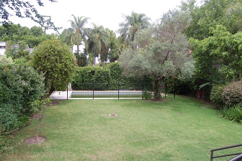 MUÑIZ 1063 – Jardín
