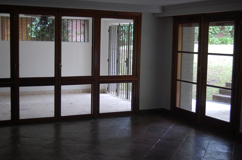 MUÑIZ 1063 – Play-room 2