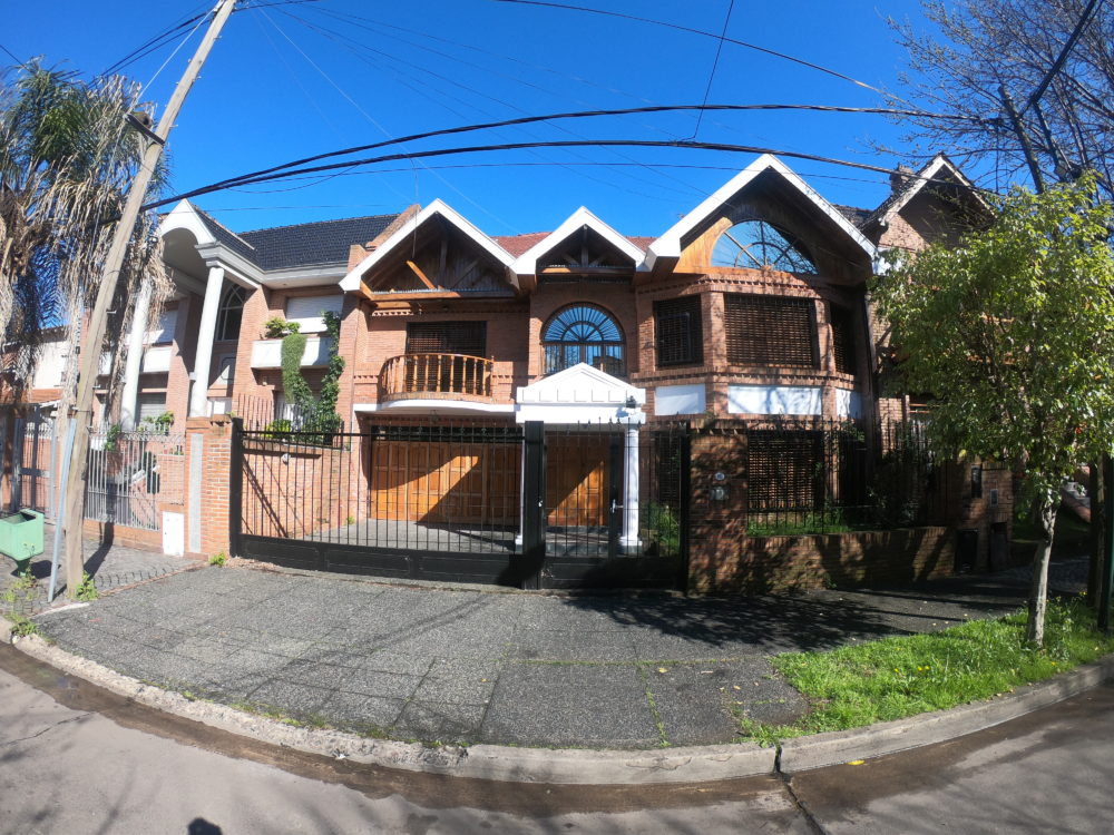 DCIM100GOPROGOPR0835.JPG