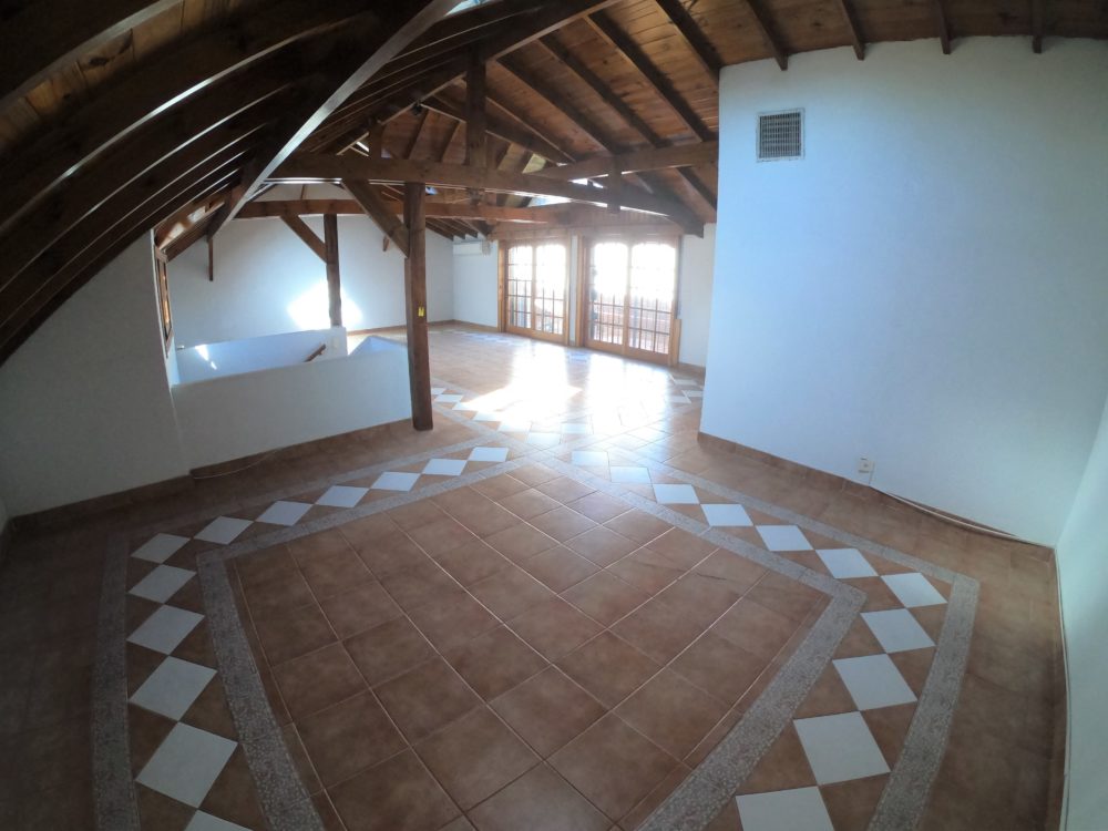 DCIM100GOPROGOPR0894.JPG