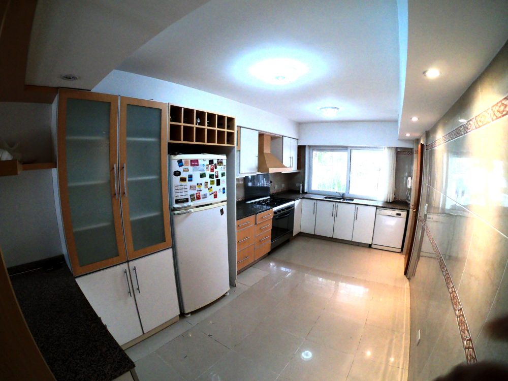 DCIM100GOPROGOPR0403.JPG
