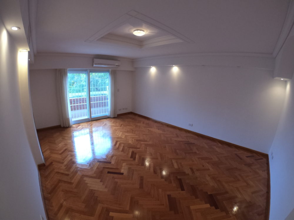 DCIM100GOPROGOPR0423.JPG
