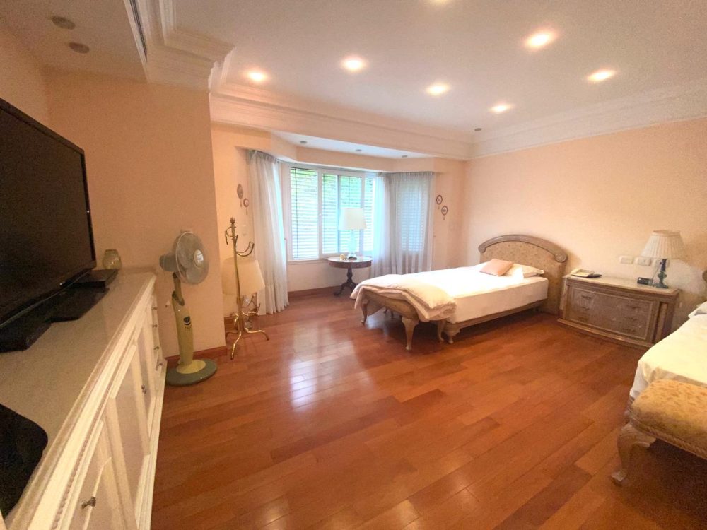 WhatsApp Image 2026-01-29 at 11.50.42 PM (1)