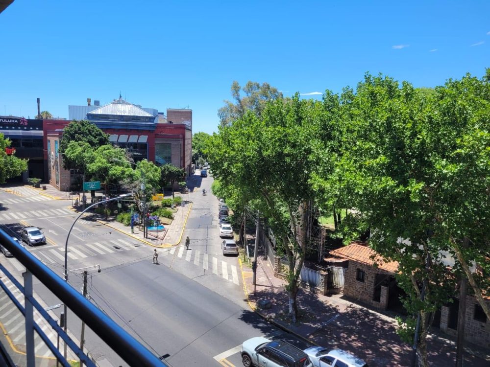 6672781_110555808161419726798615650761428492634057195992606124407566934010244886919352